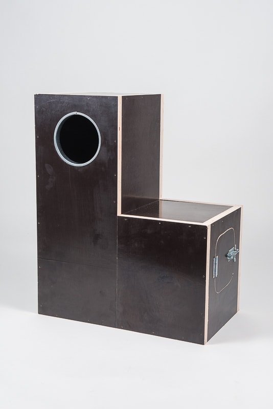 Broedblok grijze roodstaart