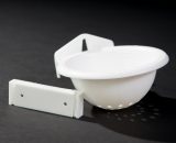 Plastic nest 11 cm met ophangstrip