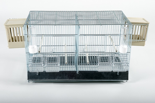 Metalen draadkooi 54,5 cm met voorhangnesten.jpg Metalen draadkooi 54,5 cm met voorhangnesten