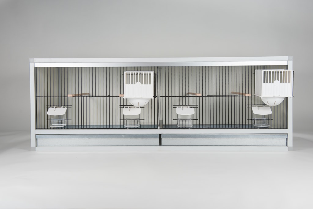 Aluminium broedkooi 100 cm met keizersnesten Aluminium broedkooi 100 cm met keizersnesten