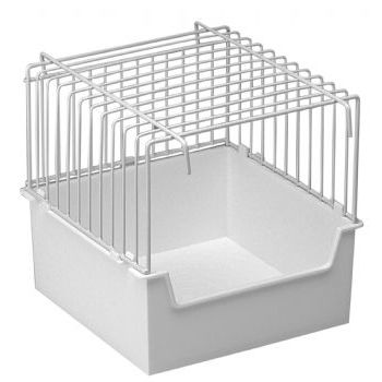 Babykooi klein met deur (bovenop voorzien van veer) en 4 ophanghaken. Deze kan dus zowel aan de voorkant als de achterkant gehangen worden.